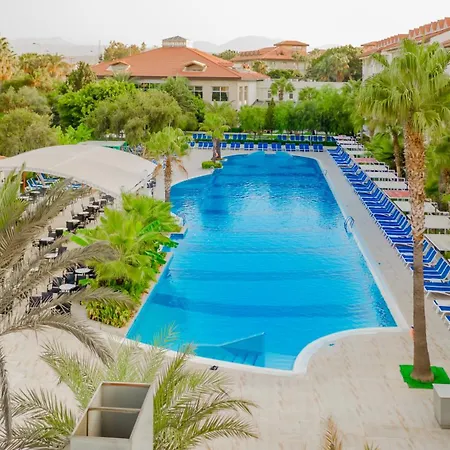 Resort Sural Side